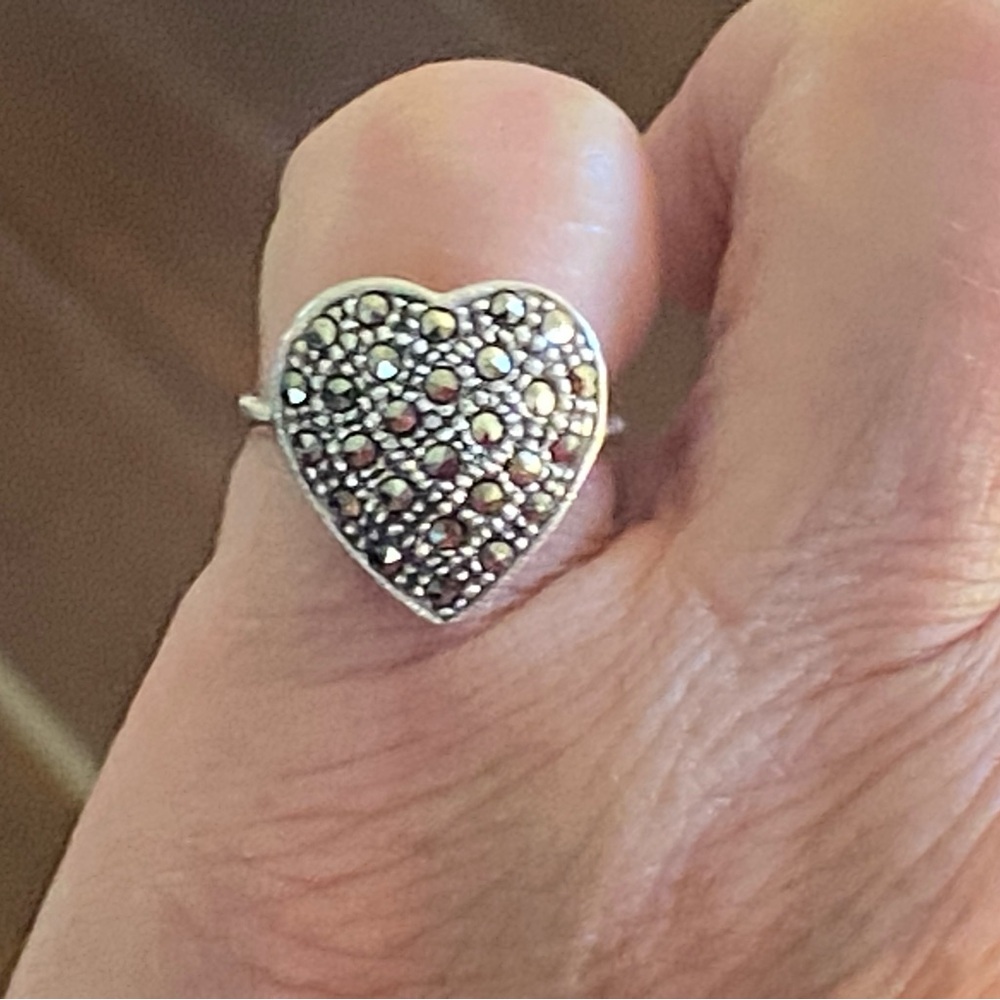 Vintage silver 925nf ring size 8